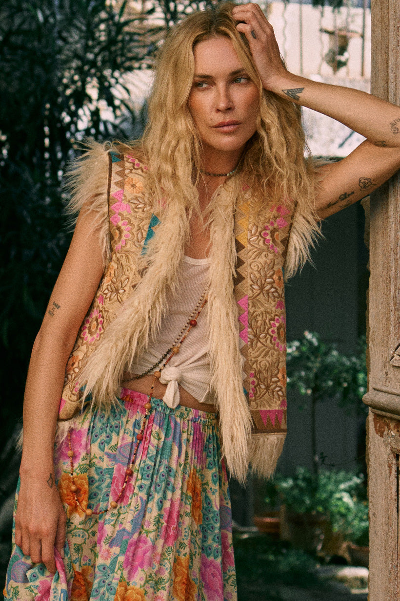 Boho chic vests 2025
