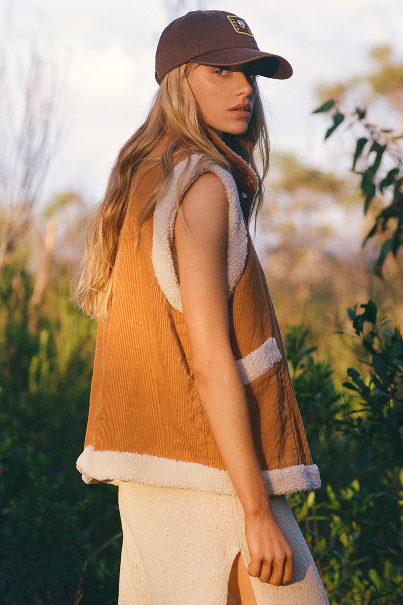 Summit Cord Vest – SPELL
