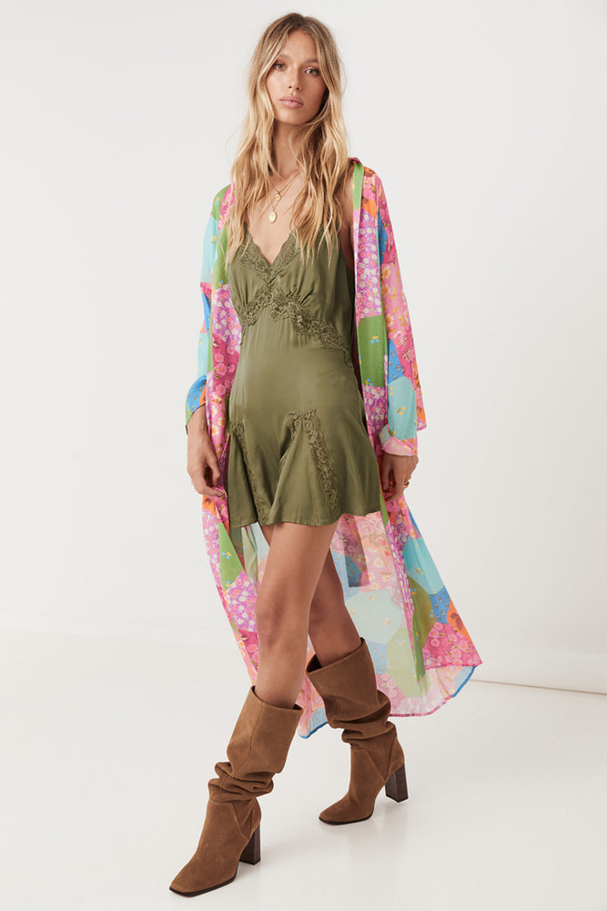 Freda Robe
